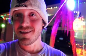 GE LED Neon Santa Review: Worth the Price?